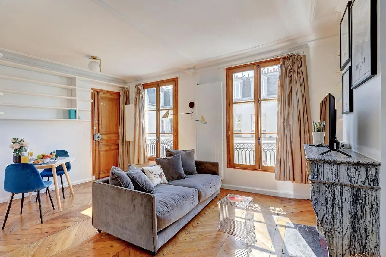 Marais - 1br *